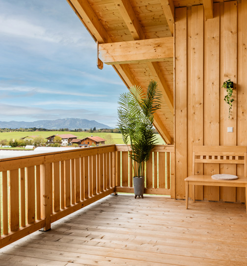 Tagungsraum mit Ausblick auf die Berge
